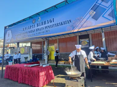 Kalapas Warungkiara Gelar Kegiatan “Kalapas Berbagi” dan Makan Bersama Warga Binaan
